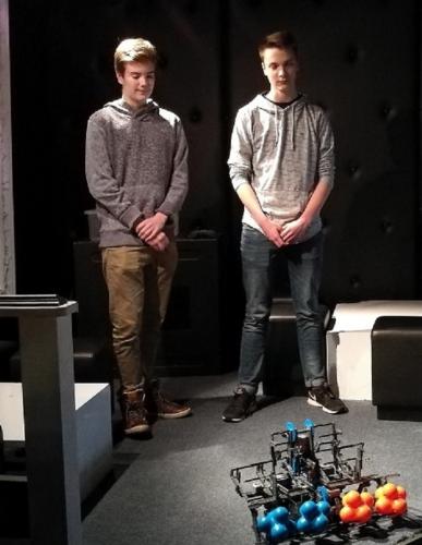 Robottipojat